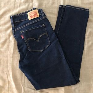 Levi’s Skinny Jean 711